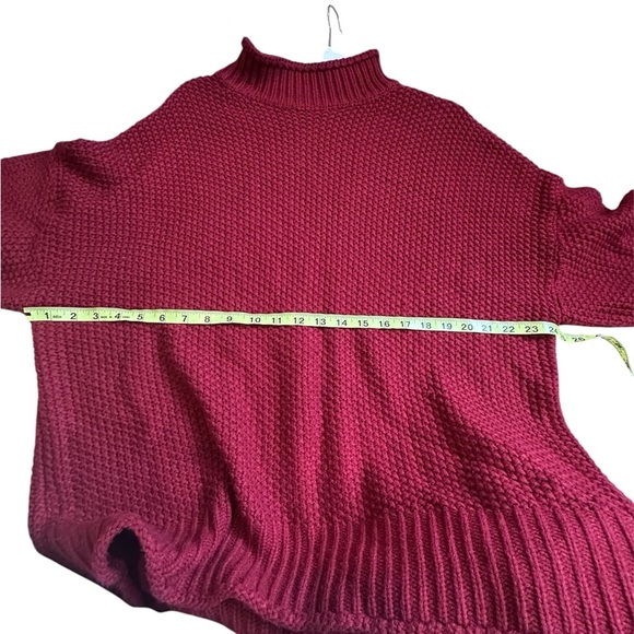 Maroon Red Mock Neck Heavy Knit XL Sweater - Picture 6 of 7